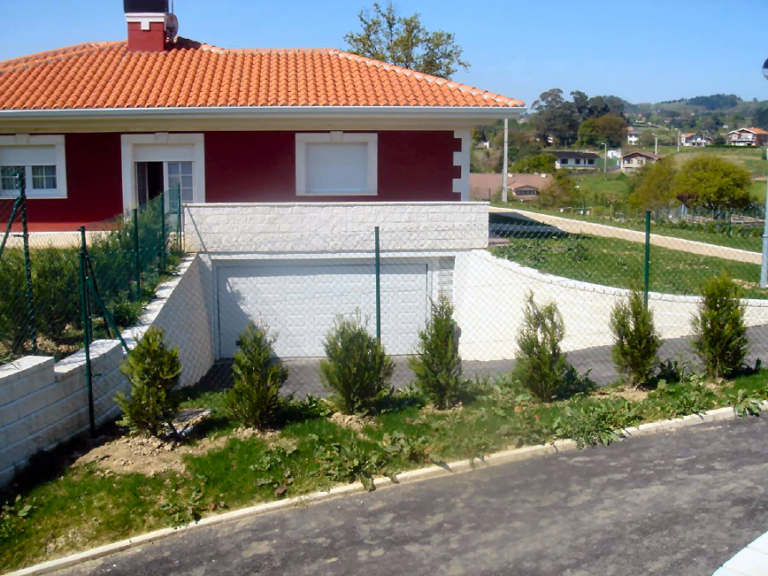 PREFHORVISA. Muro acabado Allan Block.